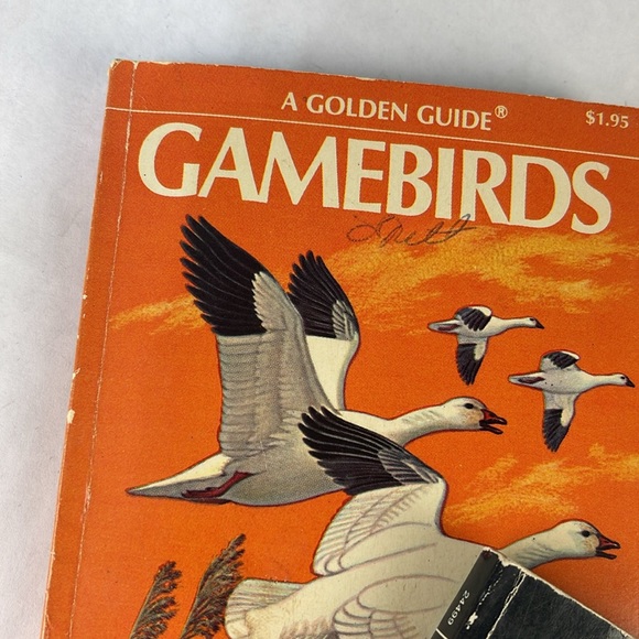 Set of Golden Nature Guide Books - Picture 7 of 9